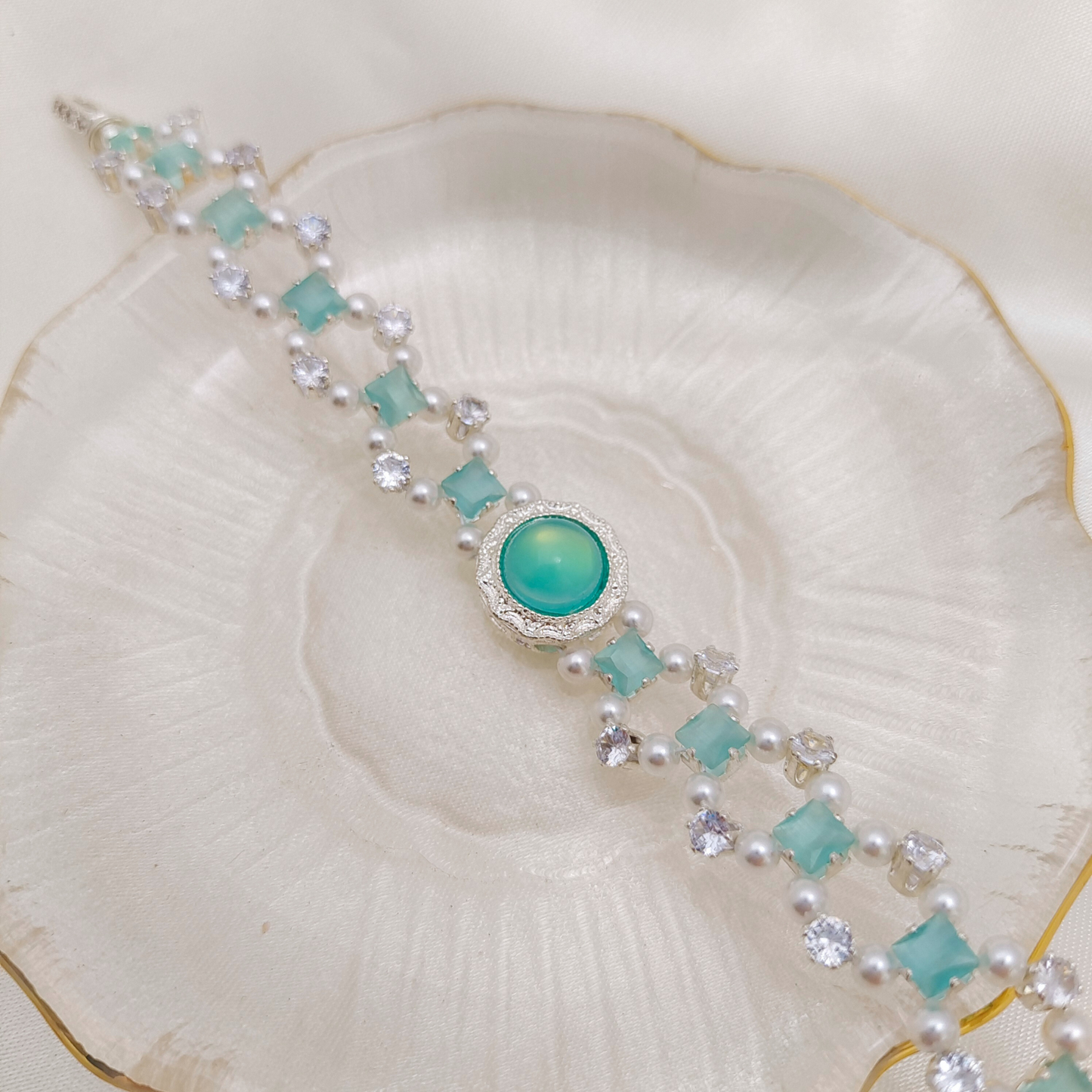 【No.68】 Persian Cat Handmade Bracelet – Cat’s Eye CZ, White Zircon & Pearl DIY Beaded Jewelry Gift for Her