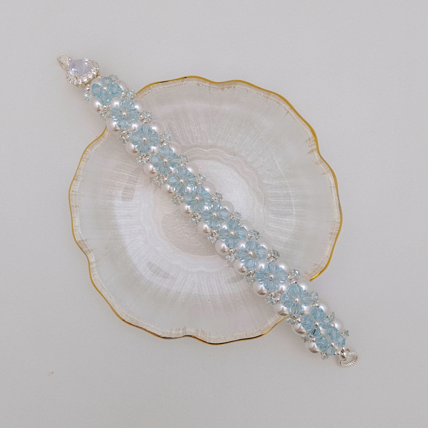 【No.79】 Tear of Mermaid Handmade Bracelet – 6mm Pearls, Crystals, CZ, with Teardrop Clasp DIY Craft Jewelry Gift for Her