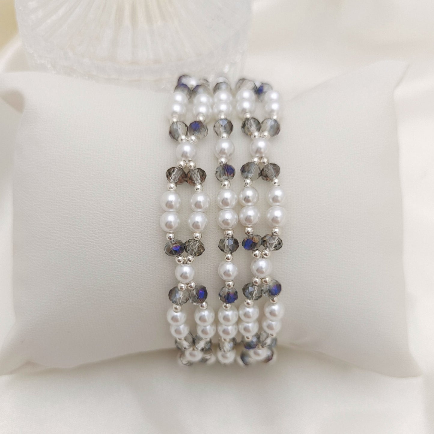 【No.131】DIY Bracelet Kit – “Five-Row Pearl Elegance” Beading Set | 4mm Pearls, Wheel Beads, 5-Row Magnetic Clasp | Complete Tutorial Included iFCraftorium