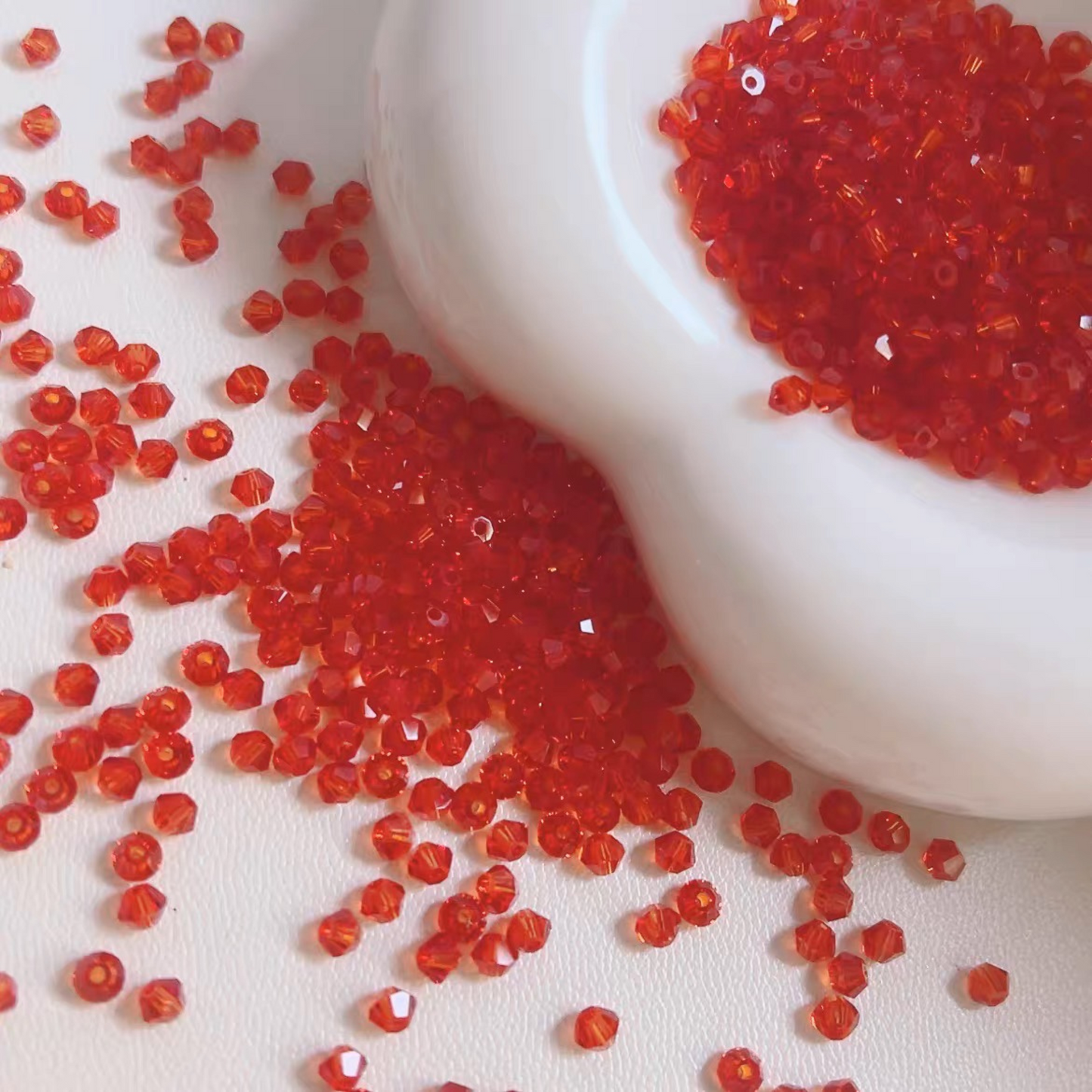 【L06】200pcs 3mm Transparent Diamond-Cut Glass Beads – Spacer Beads for DIY Bracelets & Necklaces