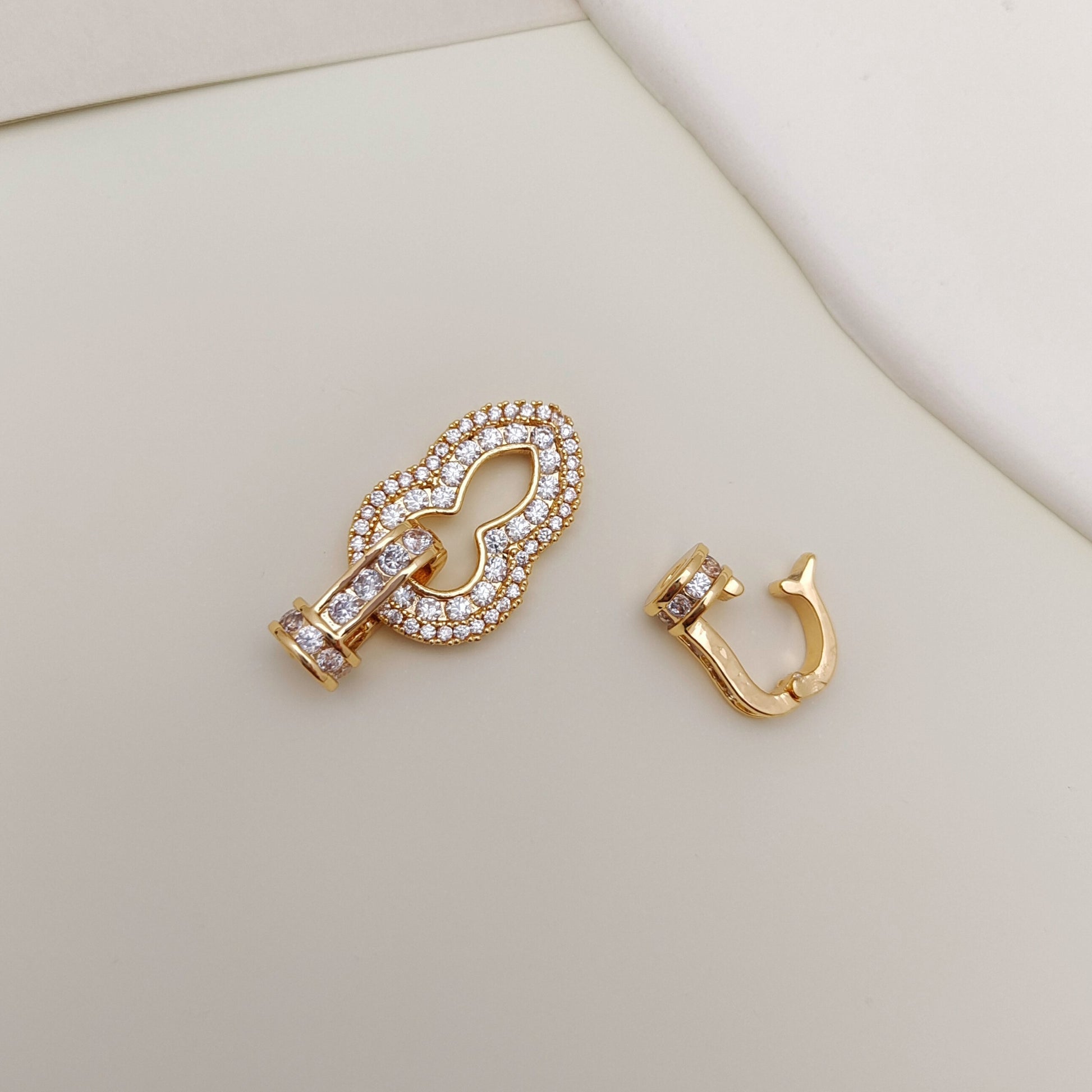 SiF-new-lt-clasp-B52 iFCraftorium