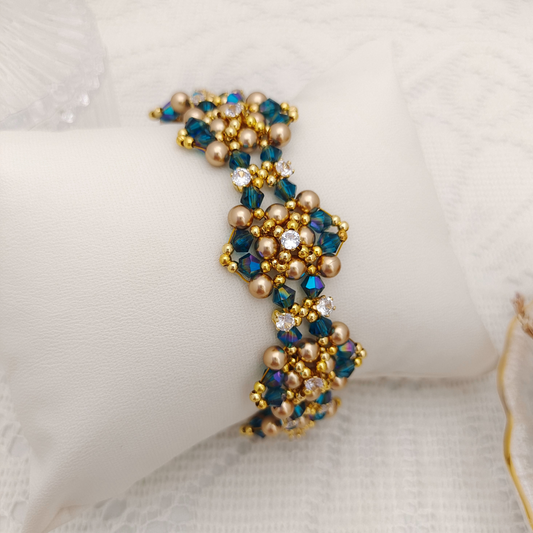 【No.102】Handmade Bracelet – Phantom Opera Crystal & Pearl with O-Clasp | Elegant Gothic-Inspired Jewelry