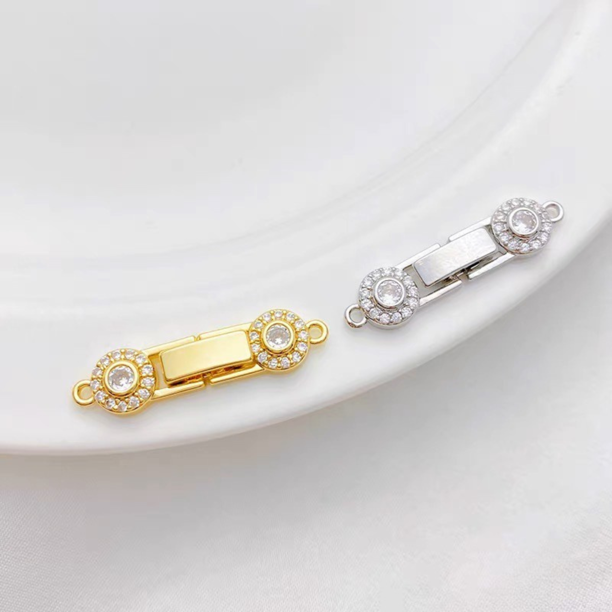 【B49】Round CZ Flower Clasp – Sparkling Bracelet Connector | Gold/Silver Beading Findings iFCraftorium