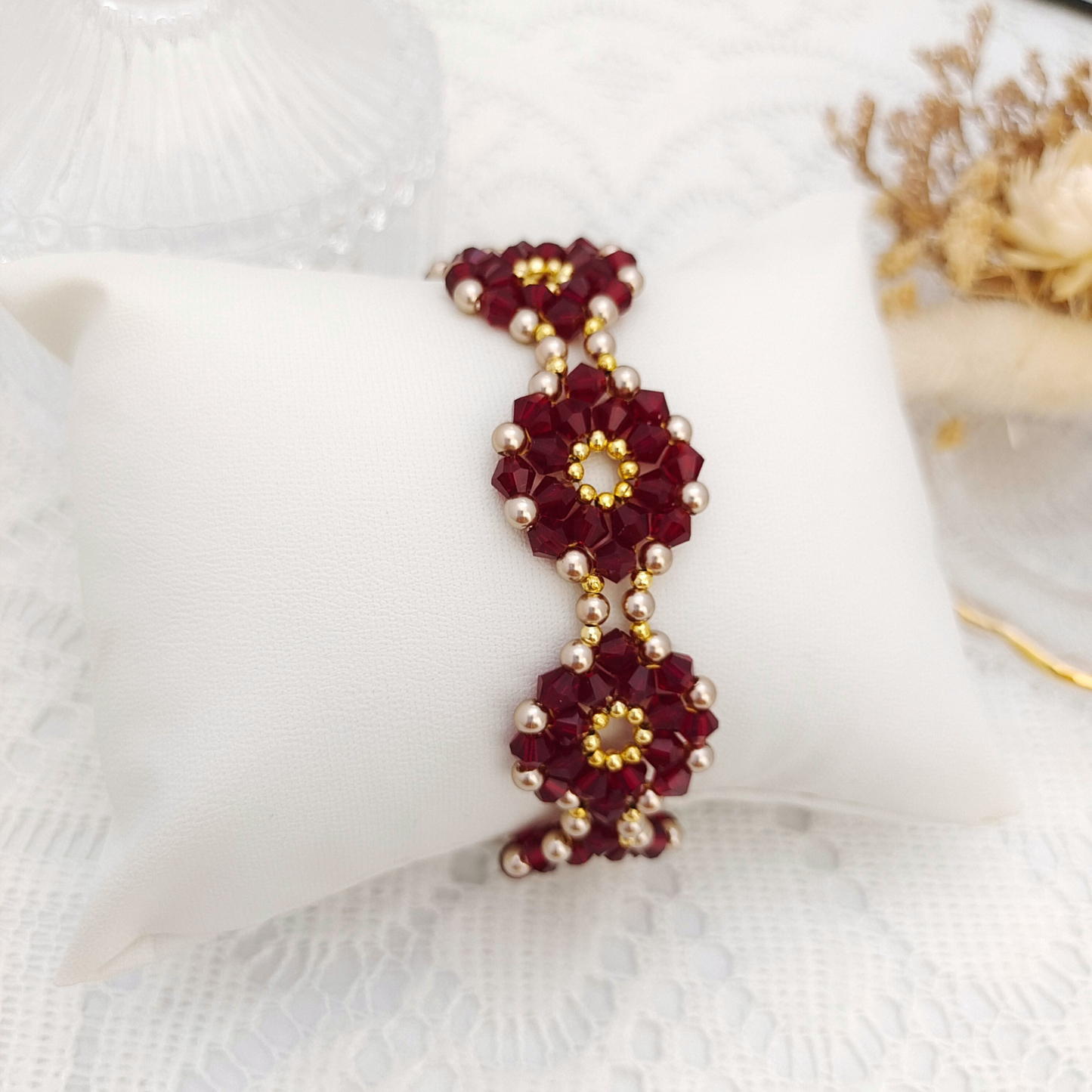 【No.95】Handmade Bracelet – Endless Summer (Hydrangea) | 4mm Light Coffee Pearls & Crystal Beads
