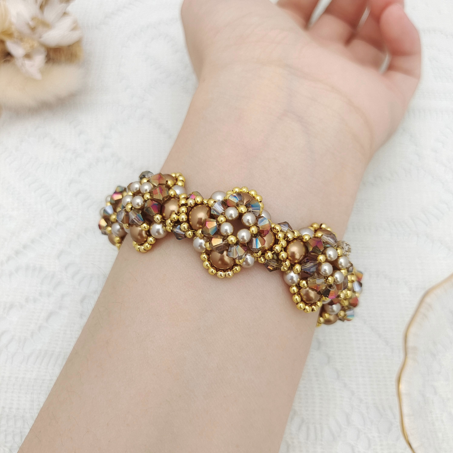【No.107】DIY Jewelry Making Kit – “Dressage Elegance” Pearl Bracelet | Complete Tutorial Included