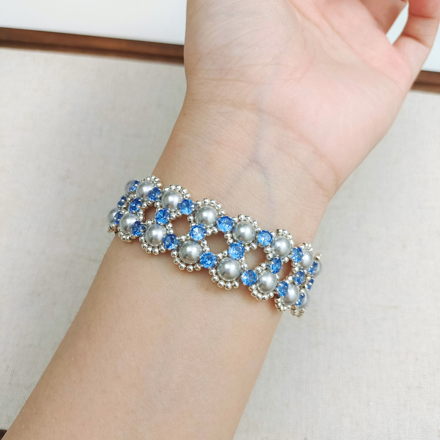 【No.98】Fancy Blue Handmade Bracelet | Pearls & Cubic Zirconia | Triple-Row Clasp