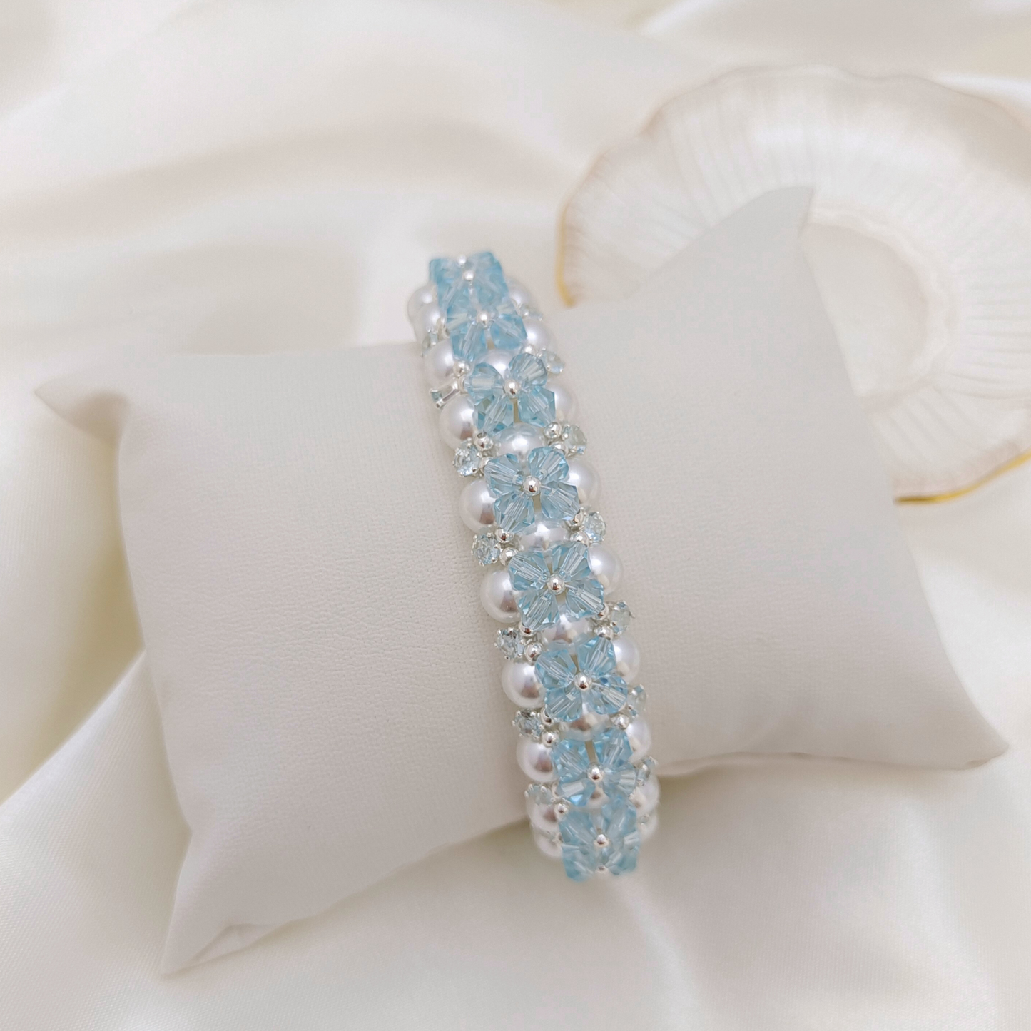 【No.79】 Tear of Mermaid Handmade Bracelet – 6mm Pearls, Crystals, CZ, with Teardrop Clasp DIY Craft Jewelry Gift for Her