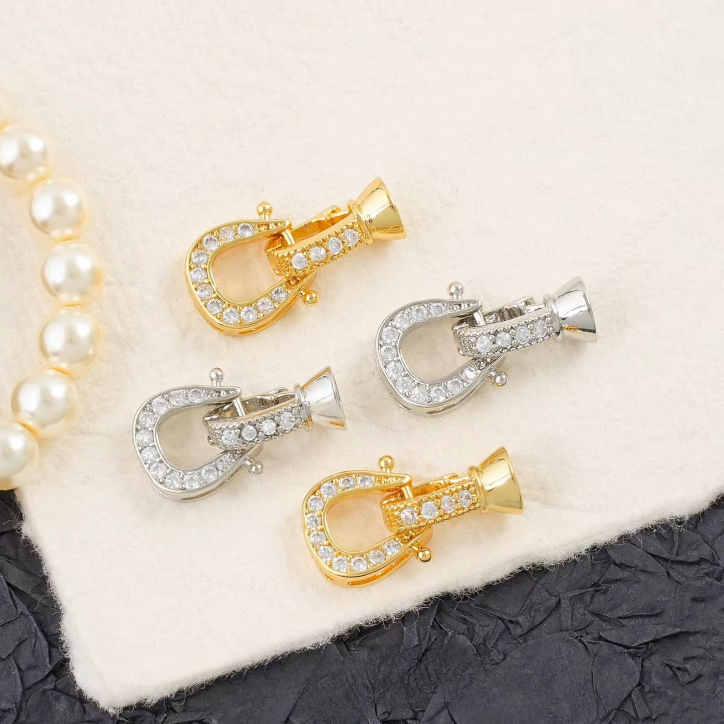 【B19】1PCS Horseshoe Clasp Connector – Micro Pave Rhinestone DIY Jewelry Findings | 19.3×10.6mm