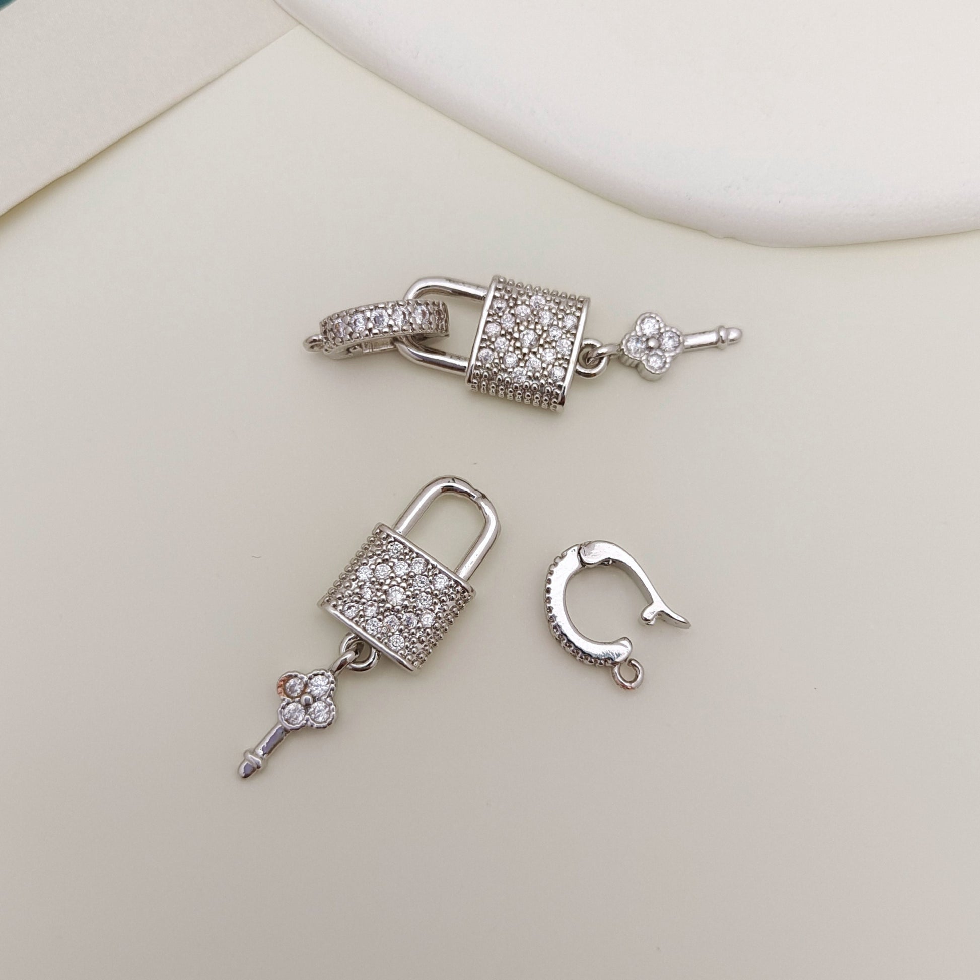 SiF-new-lt-clasp-B50 iFCraftorium