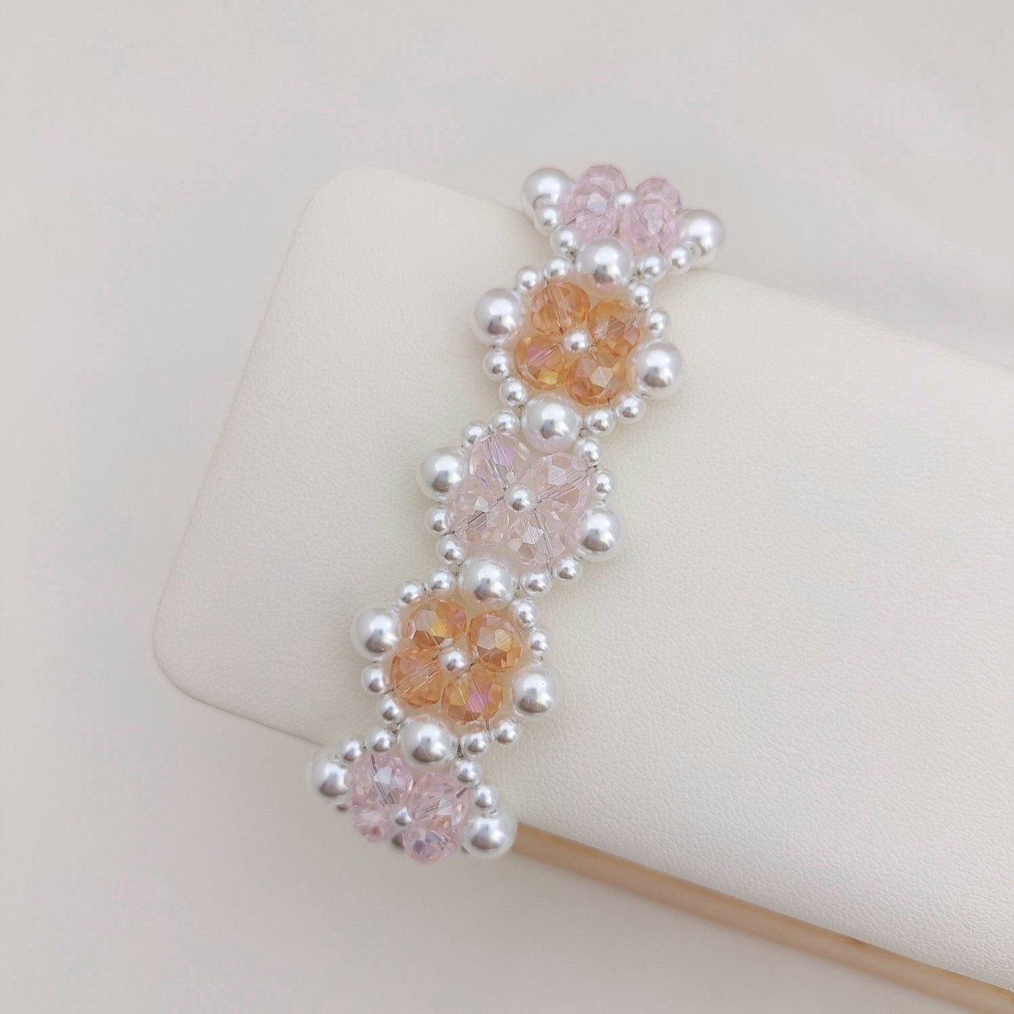 【No.144】DIY Two-Tone Floral Bracelet Kit– Pearl & Rondelle Beads with Full YouTube Tutorial iFCraftorium