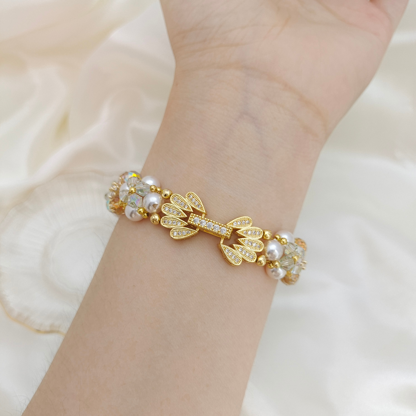 【No.121】DIY Beading Kit – Ice Tea Bracelet | Pearls, AB Crystals & Peacock Clasp | Complete Tutorial