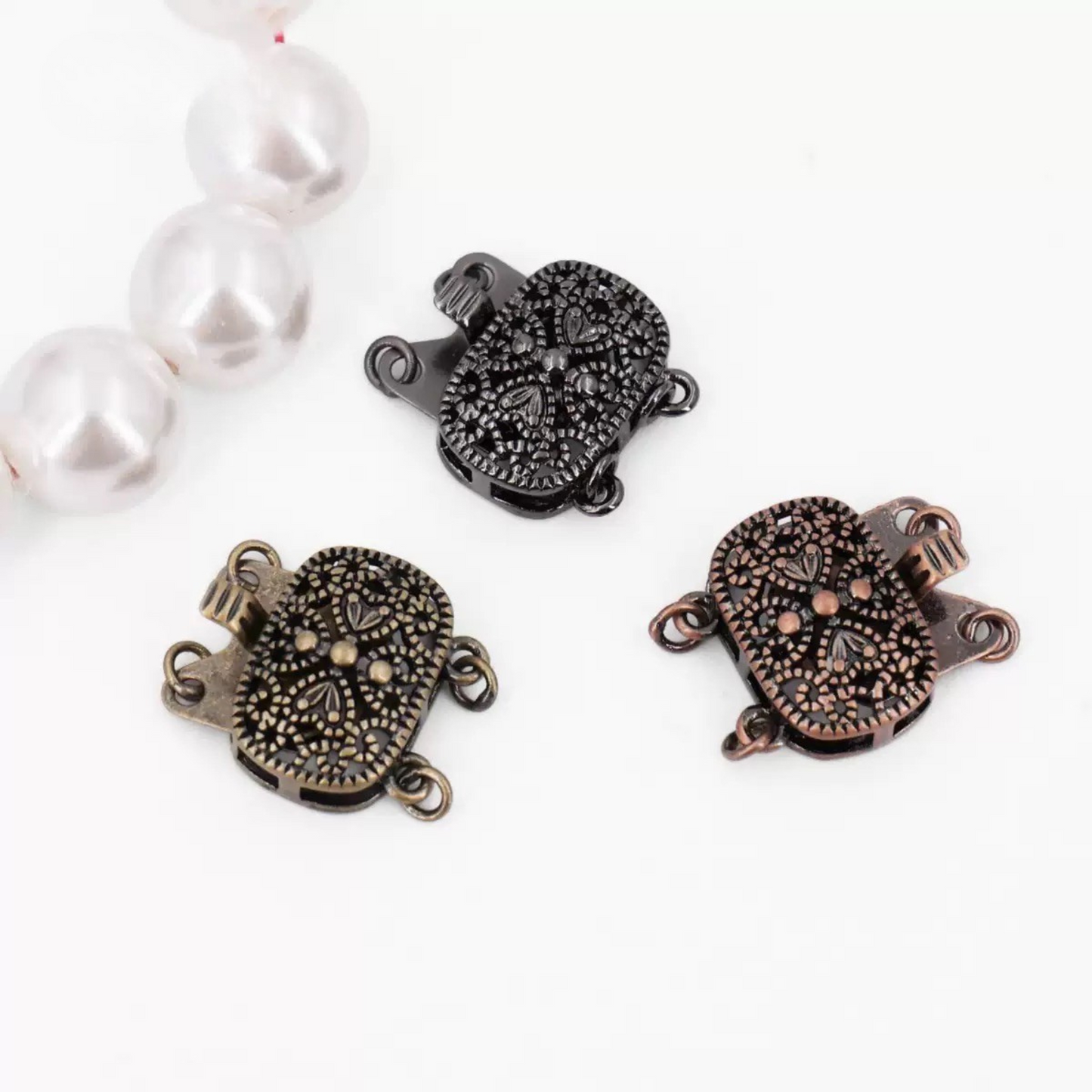 【B04】Vintage-Style Double-Strand Box Clasp – Hollow Filigree Design, 14×15mm for DIY Jewelry