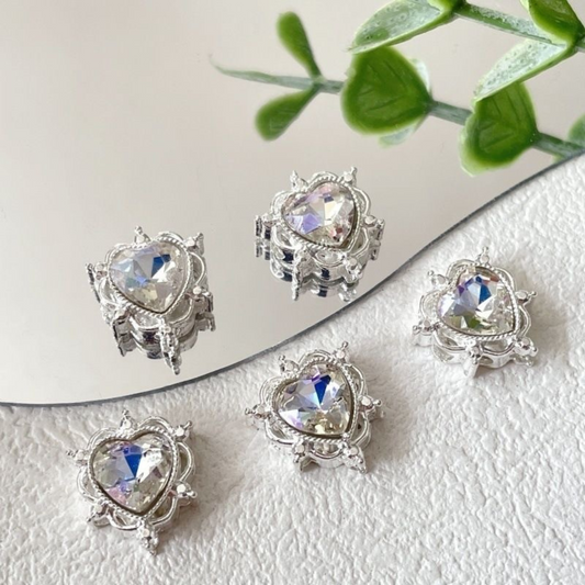 【S08】1PCS Heart-Shaped Rhinestone Spacer Beads – Silver Base, Full Hole, Alloy + CZ, for DIY Bracelets & Necklaces