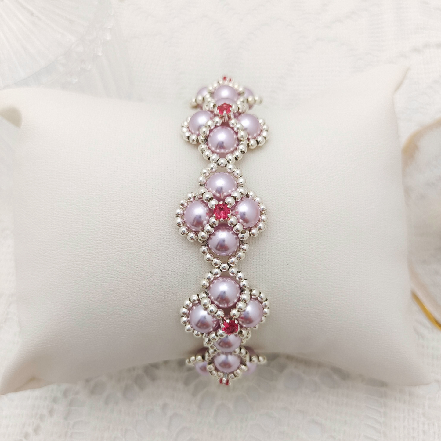 【No.103】Handmade Bracelet – “Purple Clover” Pearl & Crystal with Lobster Clasp | Elegant DIY Jewelry
