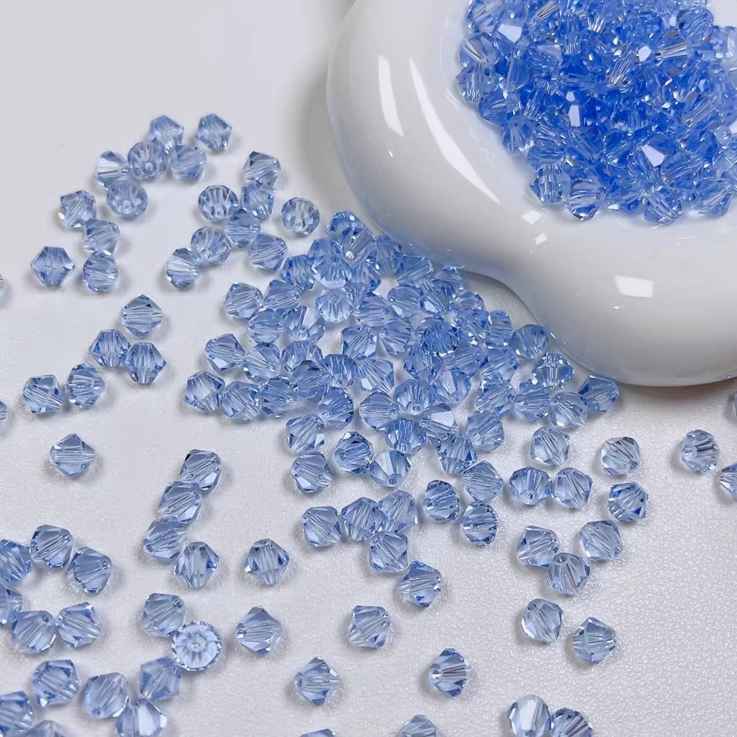 【L05】50PCS 6mm Transparent Diamond-Cut Acrylic Beads – Spacer Beads for DIY Bracelets & Necklaces