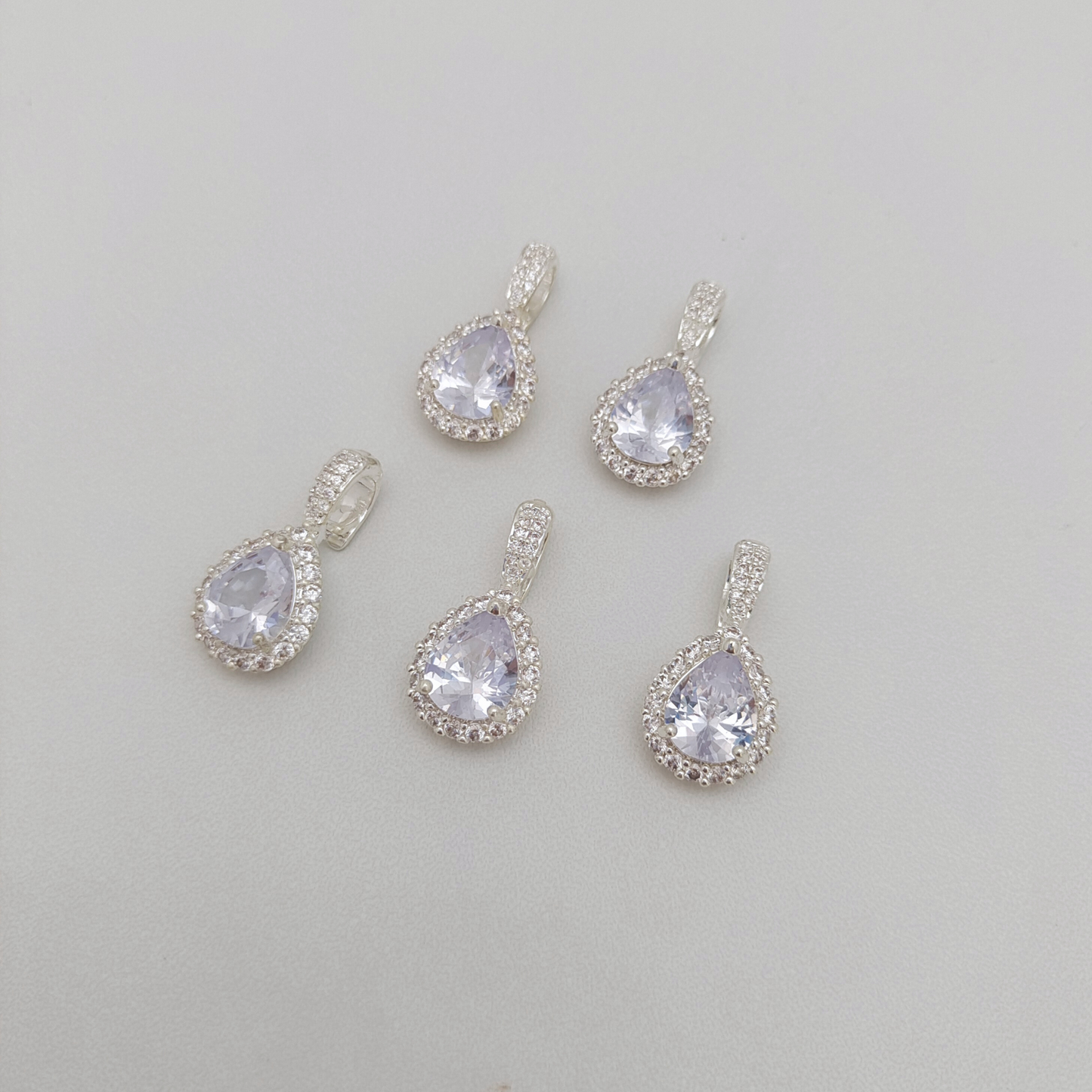 【B14】1PCS Teardrop CZ Pendant Clasp – Ice Blue, Silver Base, Multifunctional DIY Jewelry Connector