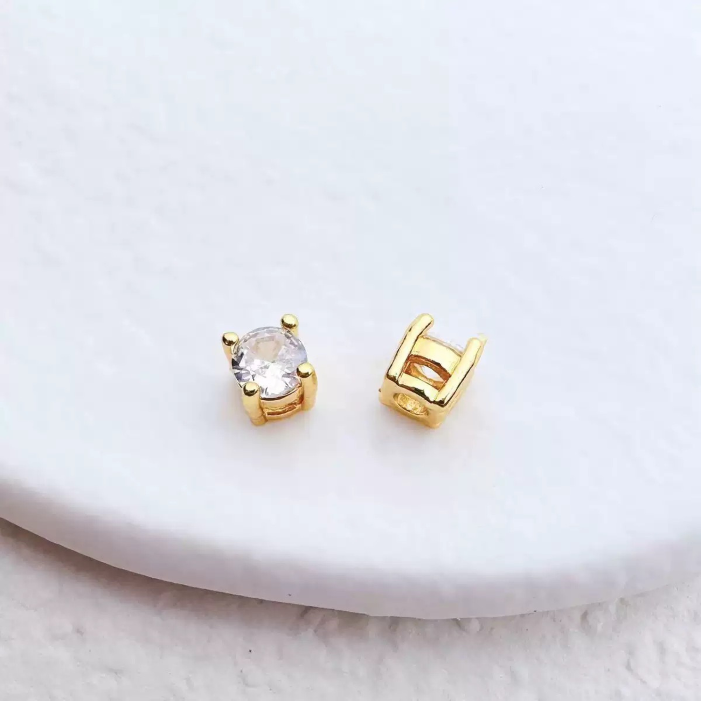 【A32】20PCS 4mm Round CZ 4-Prong Spacer | Gold-Plated Copper Beads | High-Color-Retention DIY Jewelry Findings for Bracelets & Necklaces iFCraftorium