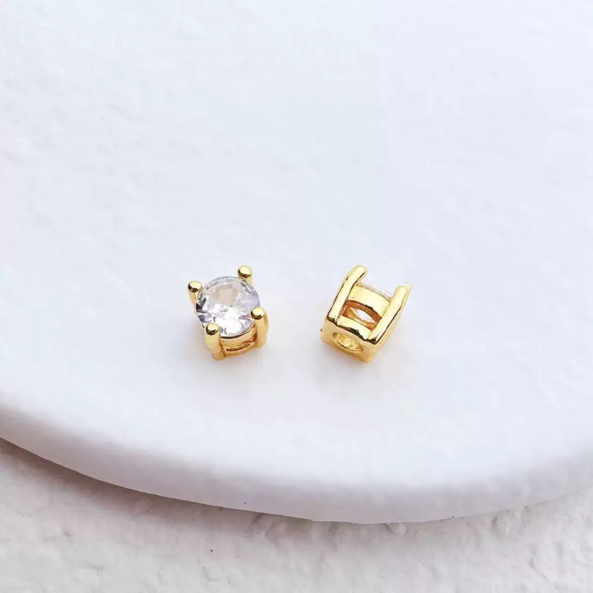 【A32】20PCS 4mm Round CZ 4-Prong Spacer | Gold-Plated Copper Beads | High-Color-Retention DIY Jewelry Findings for Bracelets & Necklaces iFCraftorium