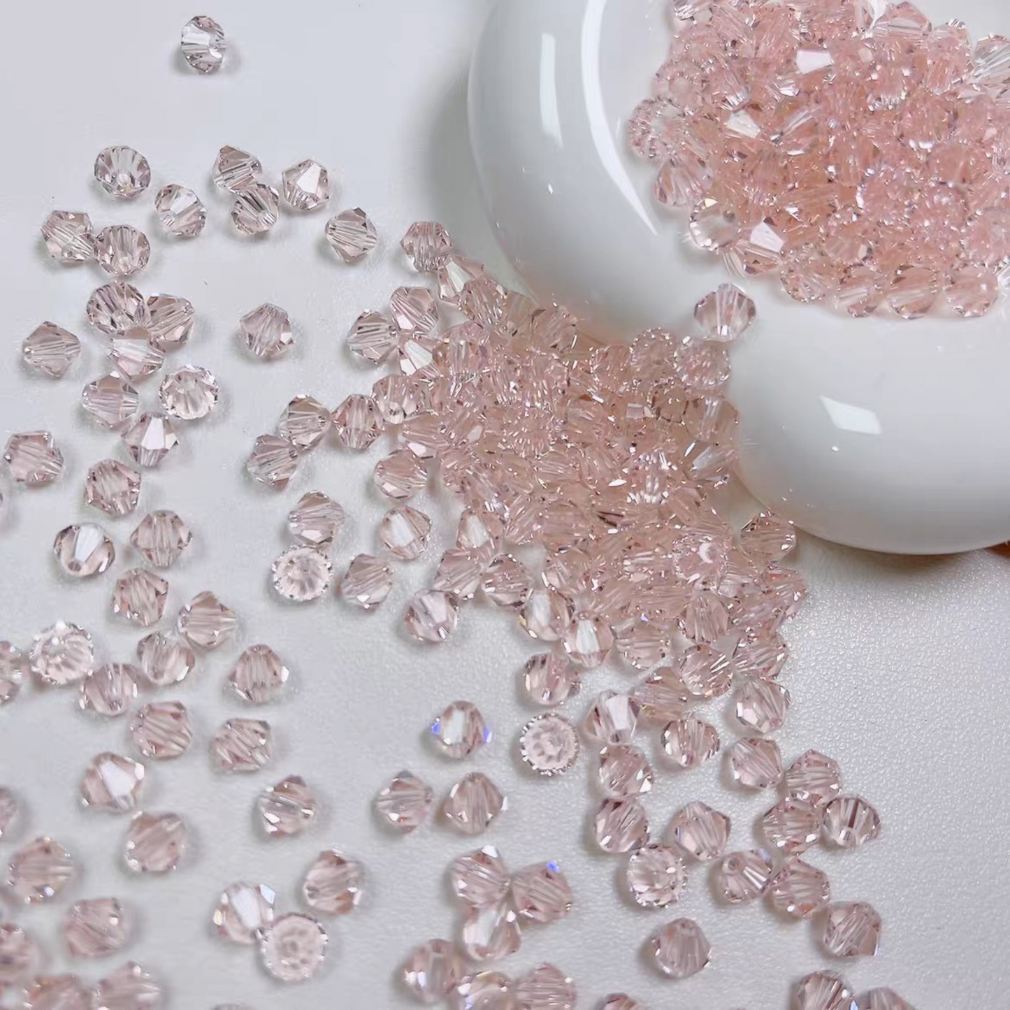 【L05】50PCS 6mm Transparent Diamond-Cut Acrylic Beads – Spacer Beads for DIY Bracelets & Necklaces