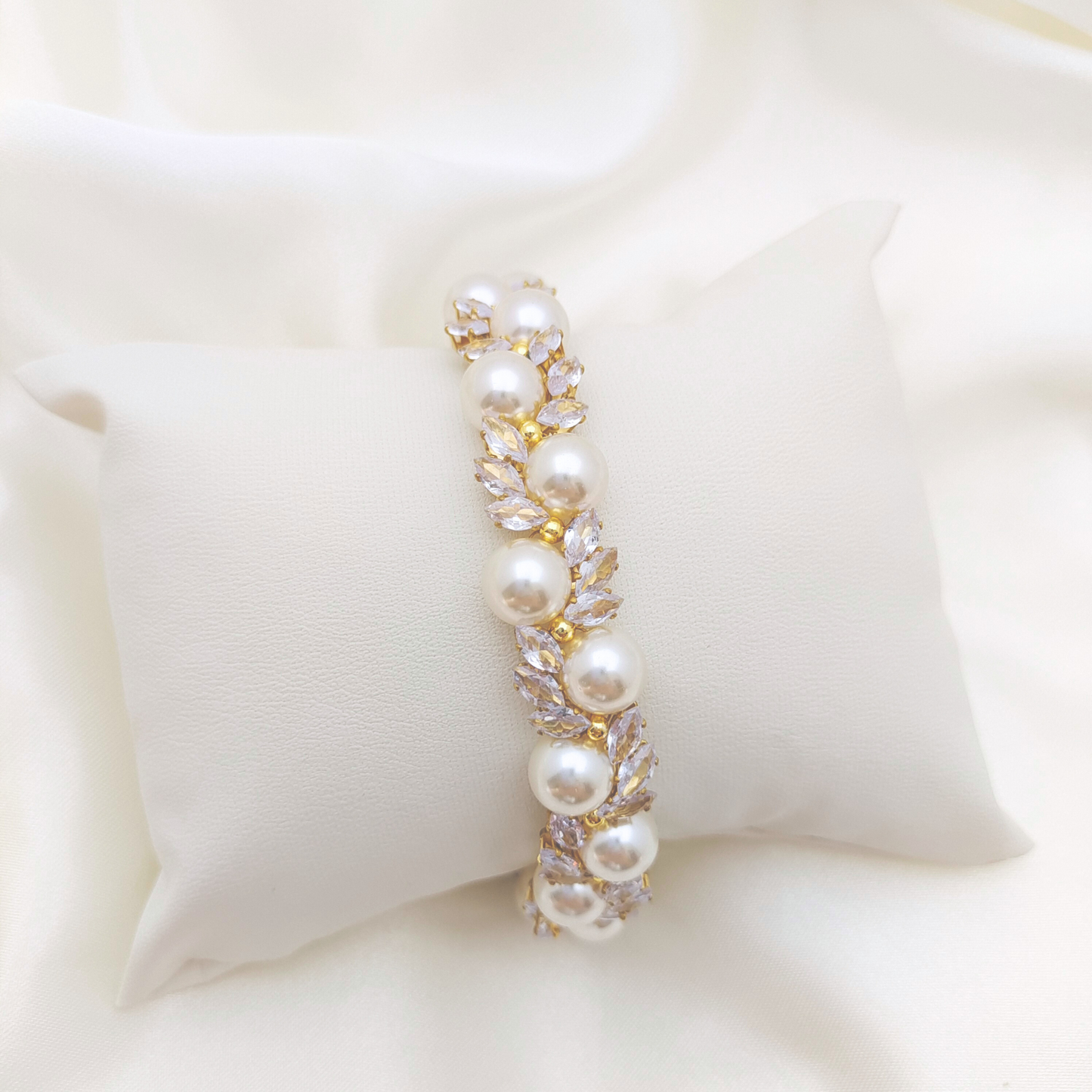 【No.52】 Angel’s Feather Handmade Bracelet | Marquise Zircon & Pearl | DIY Finished Jewelry