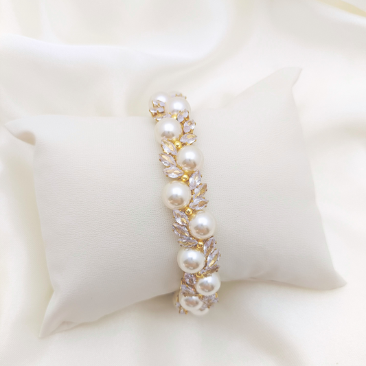【No.52】 Angel’s Feather Handmade Bracelet | Marquise Zircon & Pearl | DIY Finished Jewelry