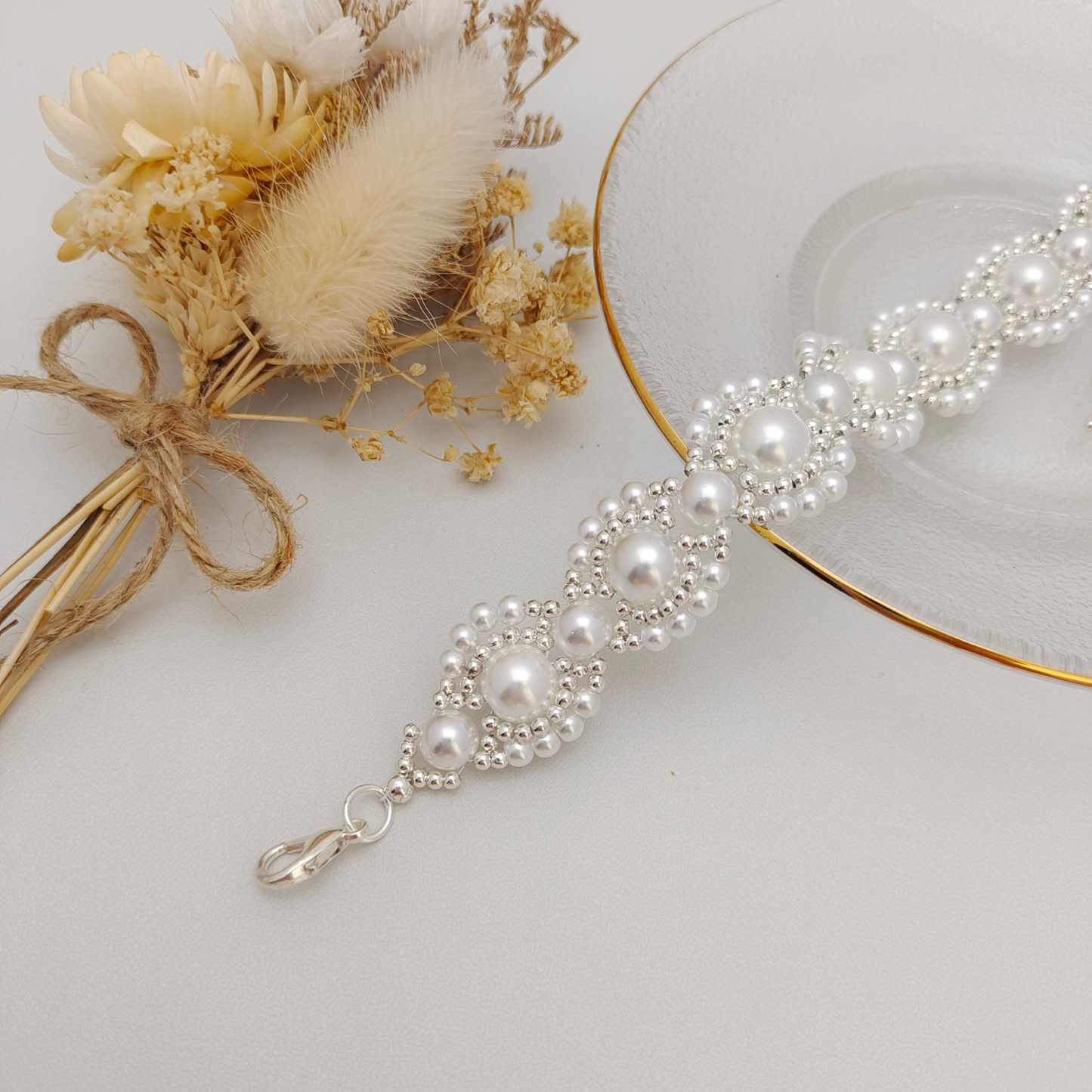 【No.84】 DIY Bracelet Craft Kit – Handmade Jewelry Infinite Dream Layered Pearl Bead Bracelet with Tutorial