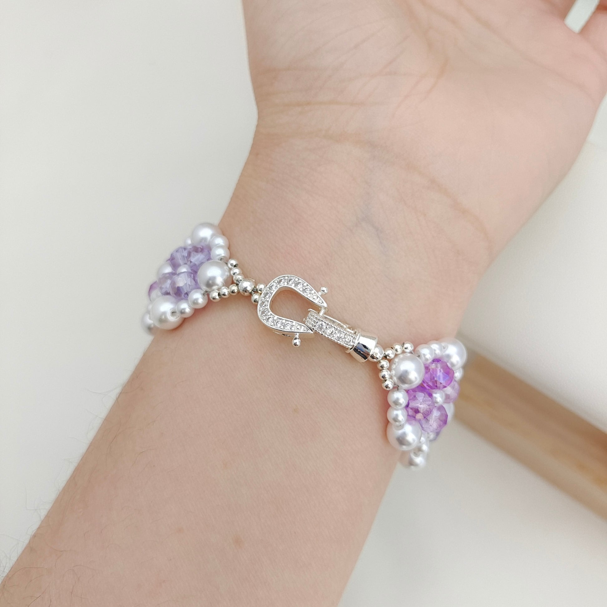 【No.144】DIY Two-Tone Floral Bracelet Kit– Pearl & Rondelle Beads with Full YouTube Tutorial iFCraftorium