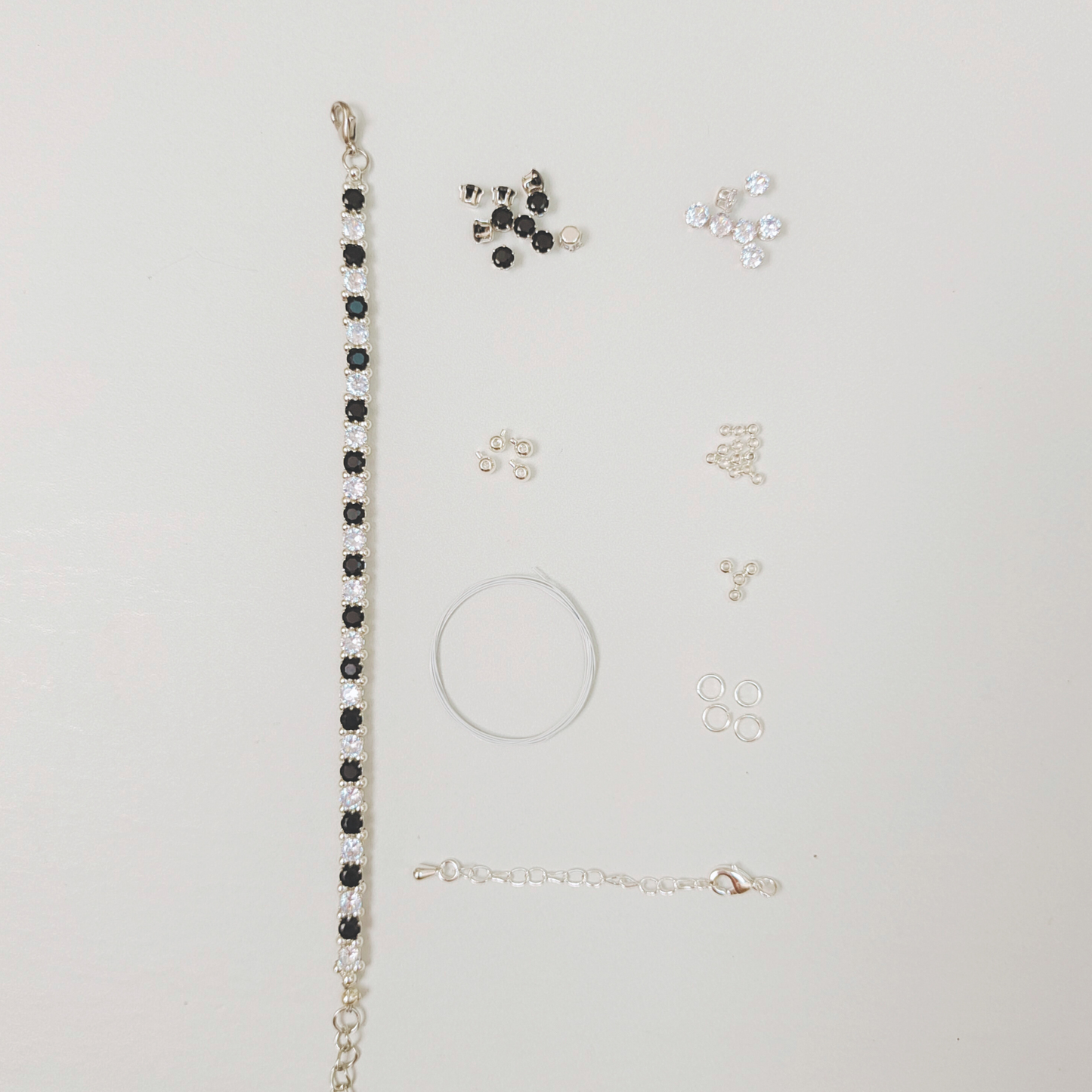No.16 Classic Black & White DIY Bracelet Kit – 4mm CZ Beads, Silver Seed Beads, Complete Tutorial