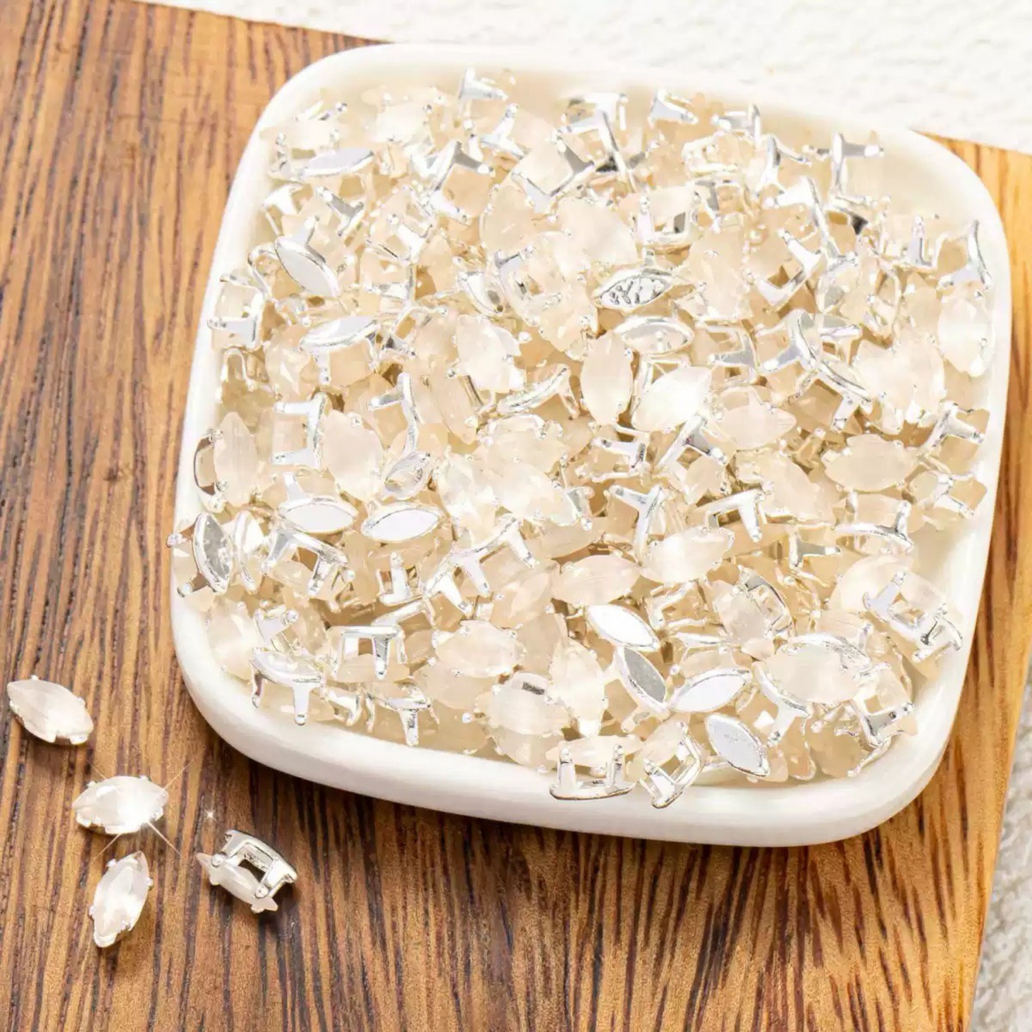 【C03】50pcs Cat Eye Marquise Rhinestone Beads – Silver-Plated Claw Settings, for DIY Jewelry
