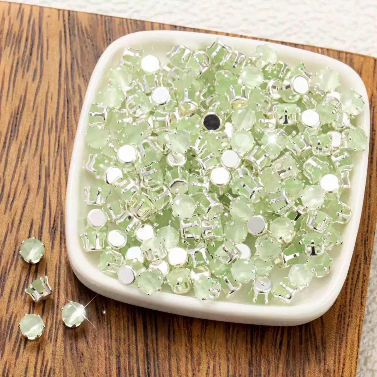 【C05】50pcs 5mm Round Cat’s Eye CZ Beads – Silver-Plated Prong-Set, DIY Jewelry Spacer Charms