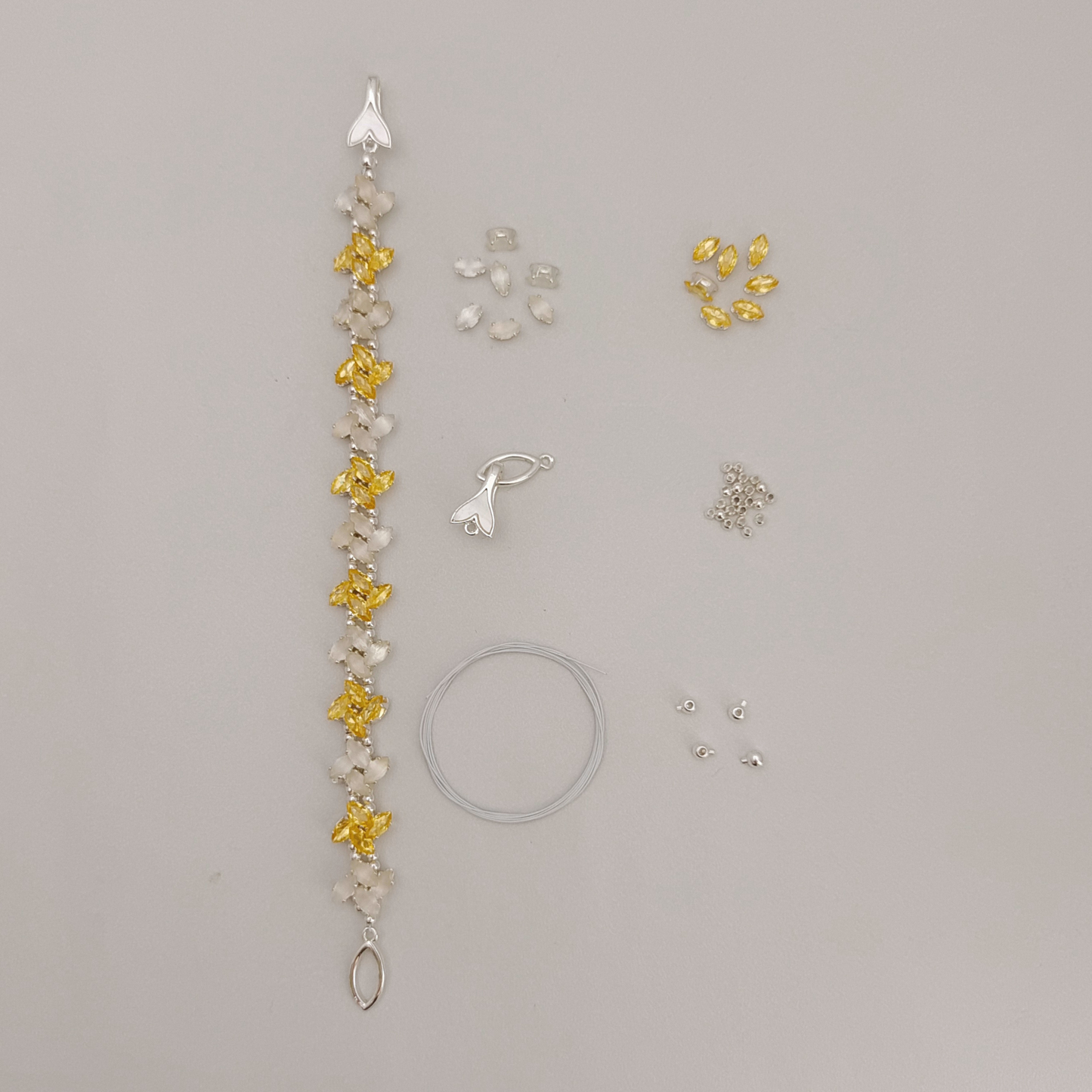 【No.81】 DIY Bracelet Craft Kit – Pinwheel Crystal & Cat Eye Marquise Bead Set with Tutorial