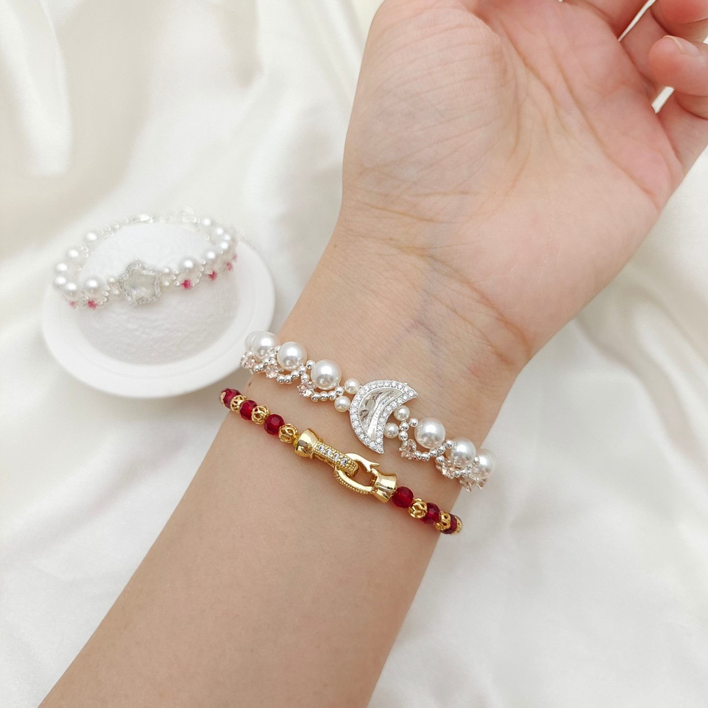 【No.50】 Star & Moon DIY Bracelet Craft Kit with Pearls & Cubic Zirconia | Complete Jewelry Making Kit