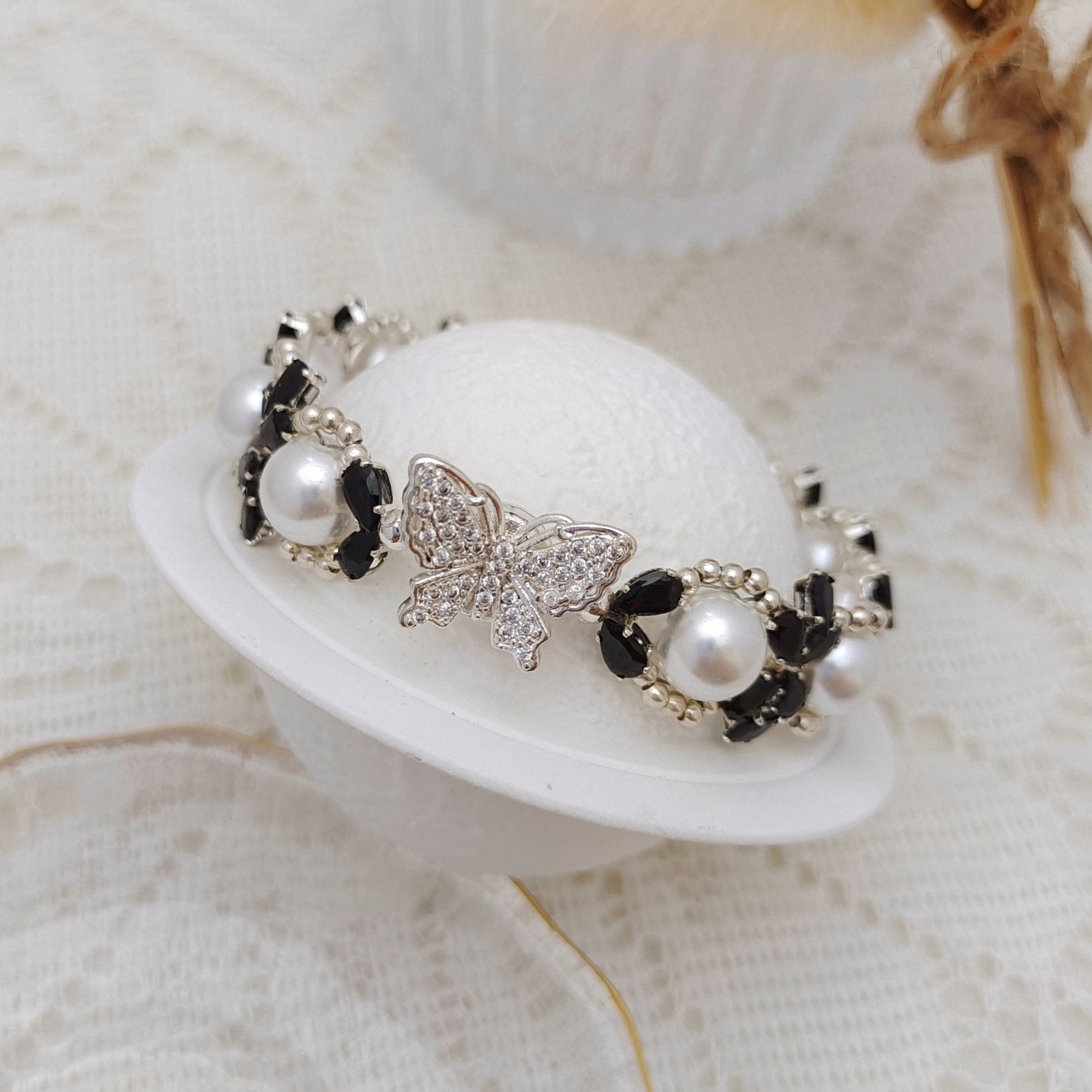 【No.127】DIY Bracelet Kit – Happy Party Design with Pearls, Teardrop CZ & Butterfly Magnetic Clasp | Complete Jewelry Tutorial iFCraftorium