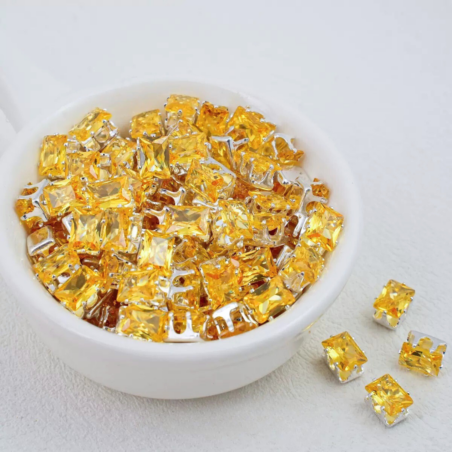 Silver-plated yellow baguette zirconia crystals