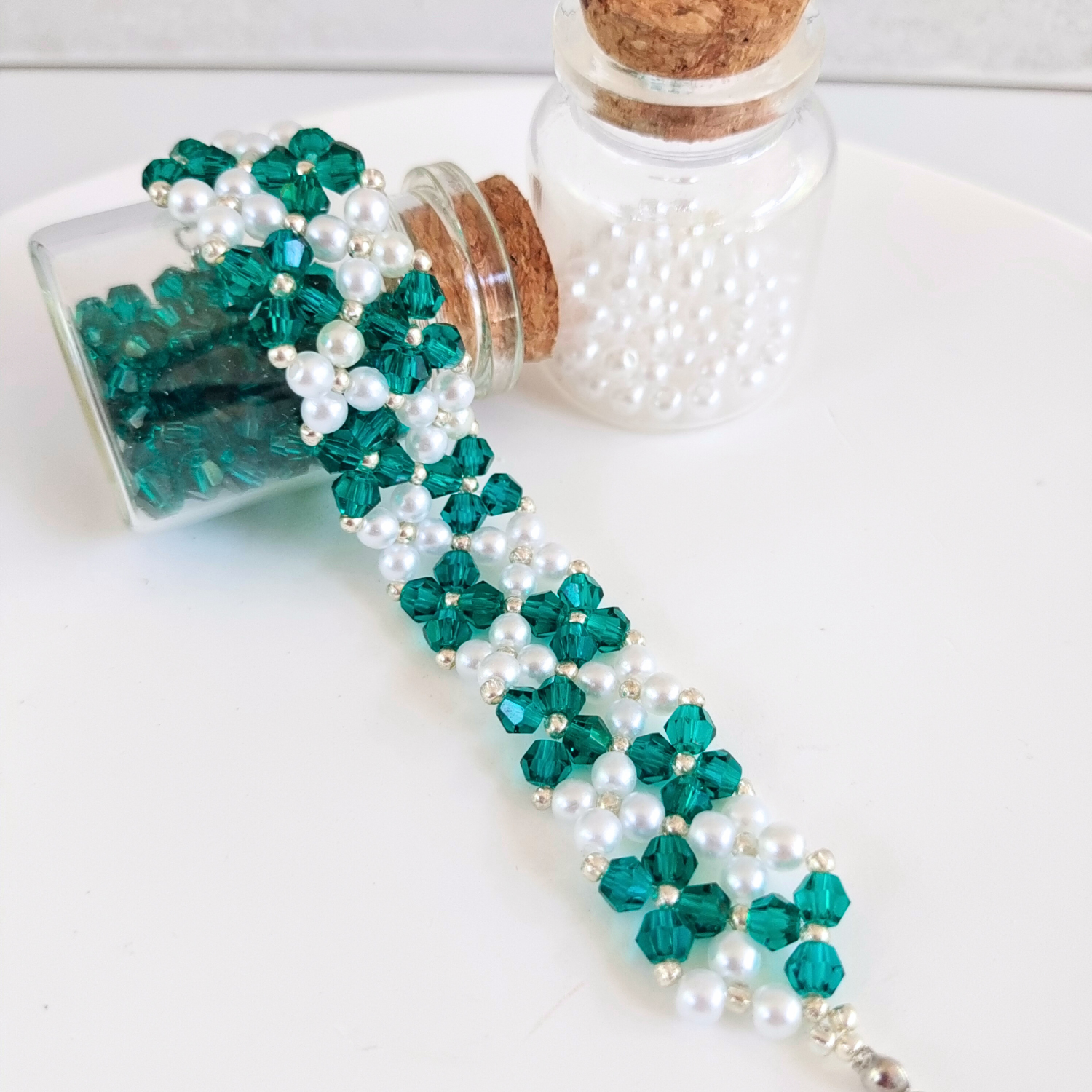 Peacock green handmade bracelet with glass beads – minimalist and stylish design
