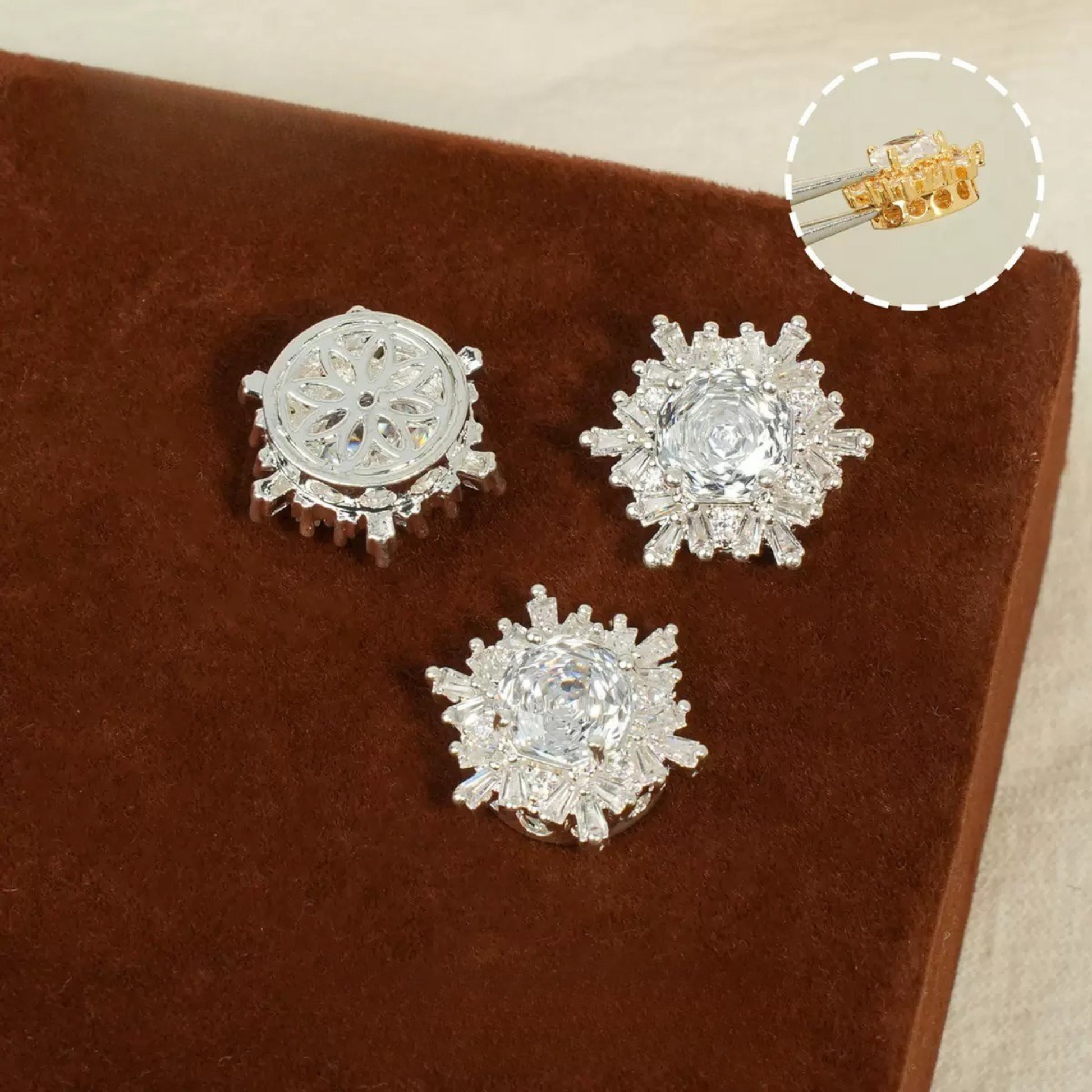 Silver-plated white snowflake rose zircon spacer bead