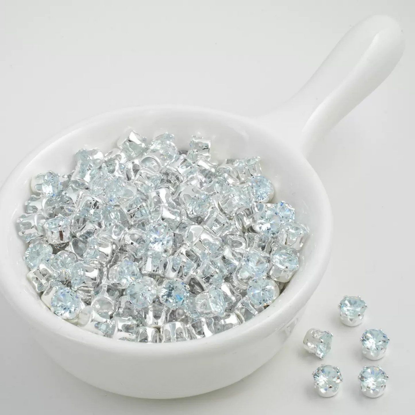 【A02】 50pcs 3mm Round Zircon Beads – Silver-Claw Rhinestones for DIY Handmade Jewelry
