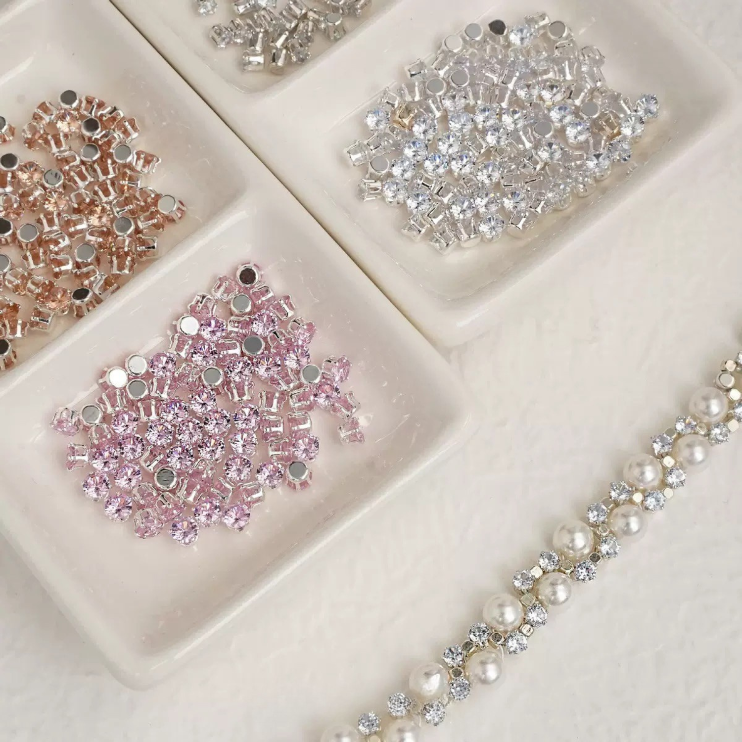 silver claw-set zirconia stones
